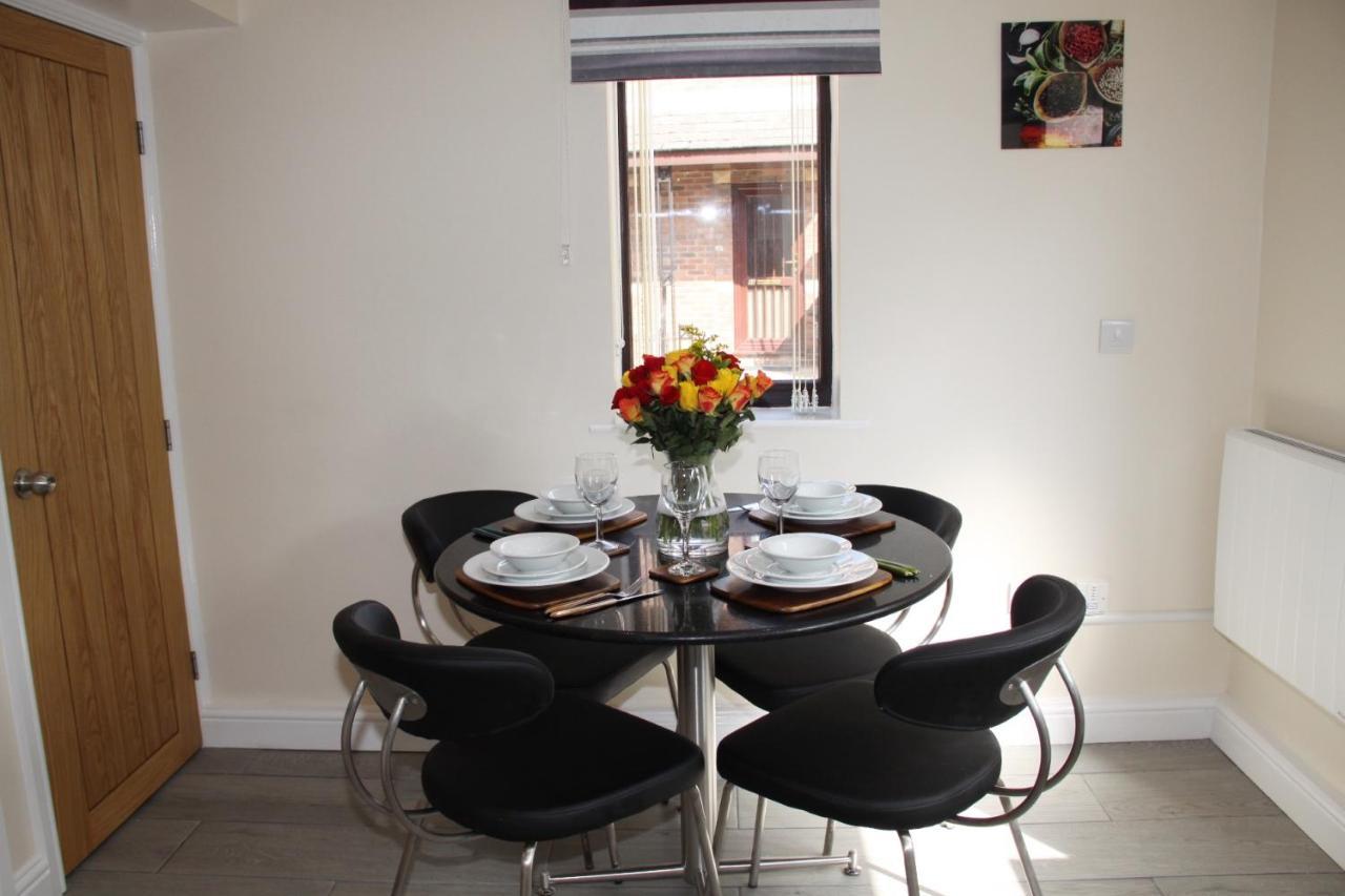 City Centre Town House With Riverside Views And Free Parking 1Bak Йорк Экстерьер фото